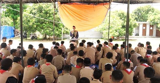 Apel di lapangan
